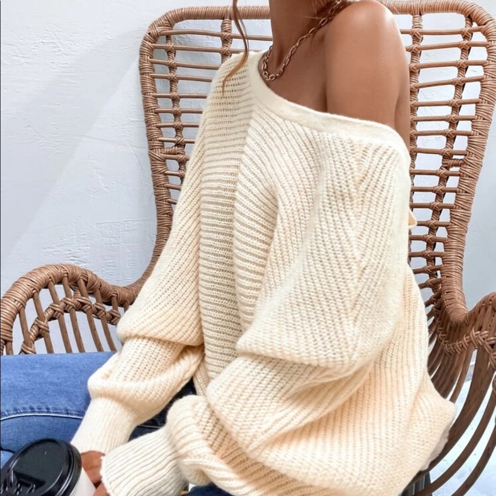 Cream backless tie back sweater - Picture 2 of 5